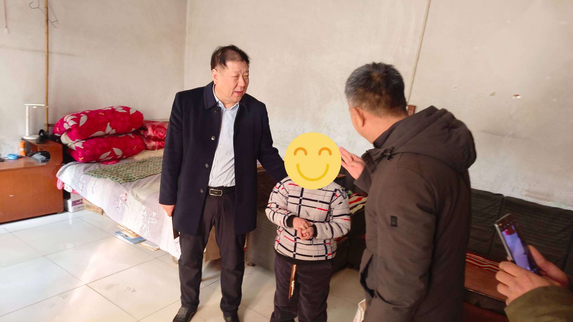 安阳市教育基金会开展新春送温暖慰问困境学生活动